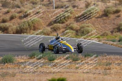 media/Jun-01-2025-CalClub SCCA (Sun) [[eae223c5dd]]/Group 3/Qualifying/